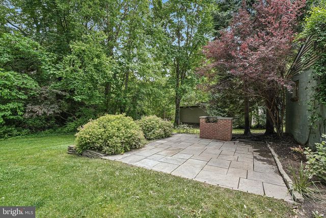 2106 LOCUST AVE, Wilmington, DE 19810