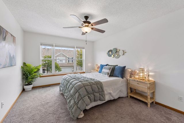 1524 Liberty Circle, Shakopee, MN 55379