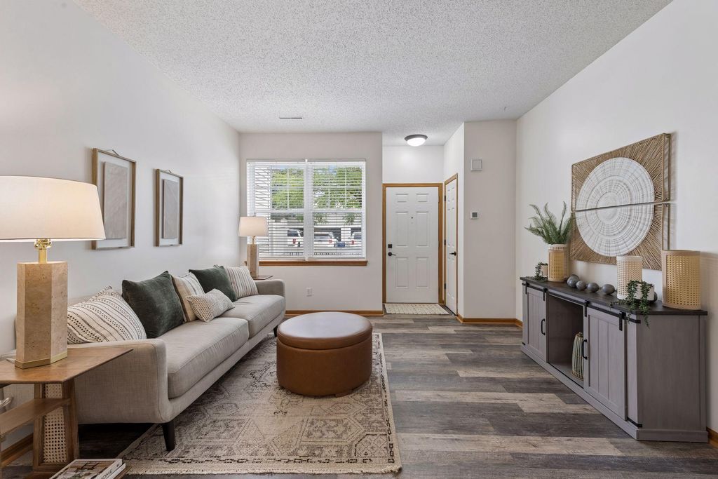 1524 Liberty Circle, Shakopee, MN 55379 — photo 3