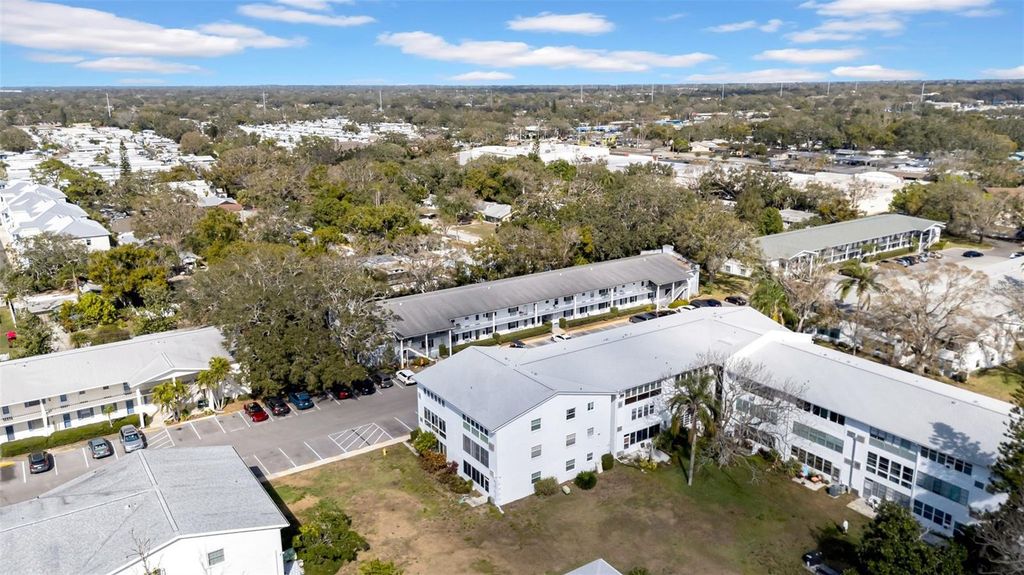 300 GLENNES LANE 203, Dunedin, FL 34698