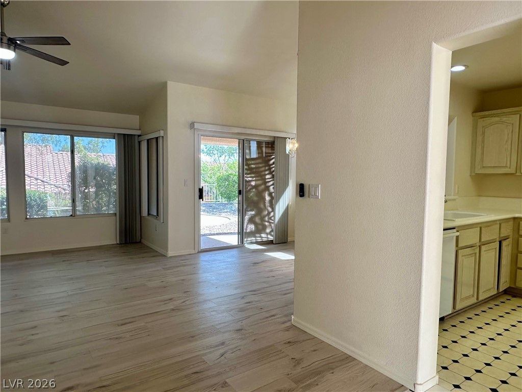 10016 Heyfield Drive, Las Vegas, NV 89134 — photo 5