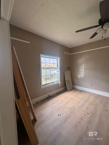 227 E Elm Street, Prichard, AL 36610