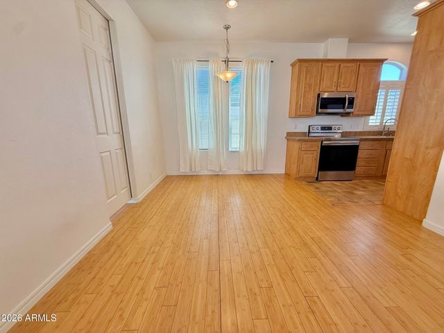 201 S Greenfield Road 58, Mesa, AZ 85206