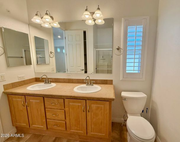 201 S Greenfield Road 58, Mesa, AZ 85206