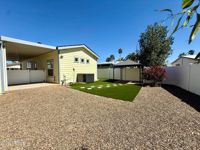 201 S Greenfield Road 58, Mesa, AZ 85206
