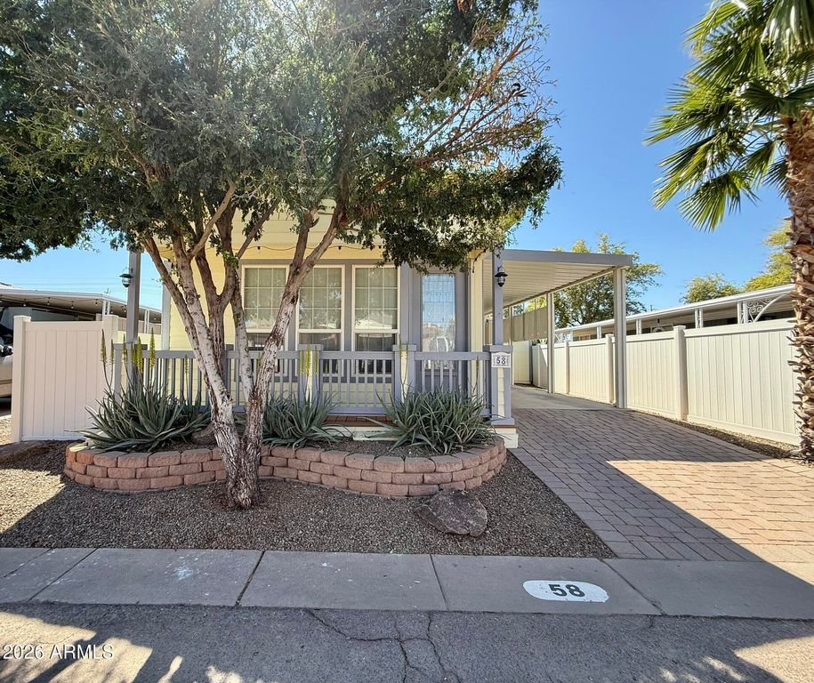 201 S Greenfield Road 58, Mesa, AZ 85206
