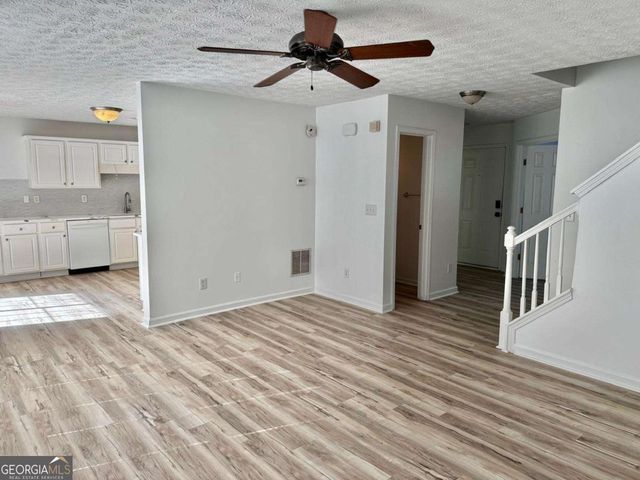 4071 Plantation Mill Drive, Buford, GA 30519