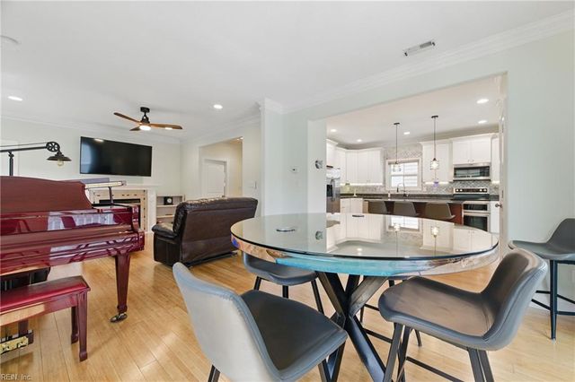 1400 W Ocean View Ave # A, Norfolk, VA 23503