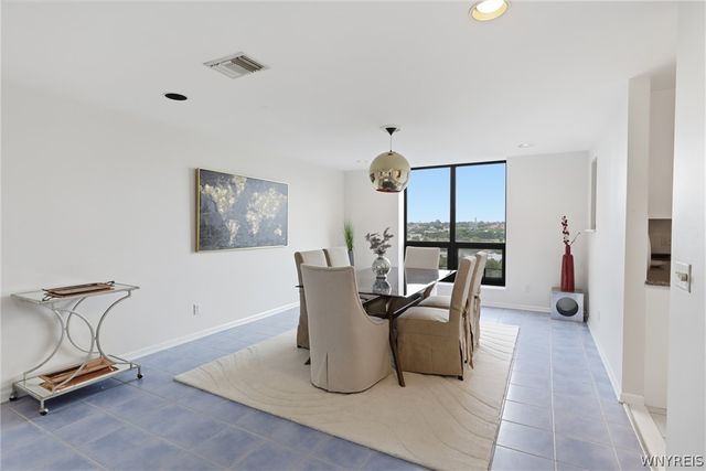 75 Ojibwa Circle 801, Buffalo, NY 14202