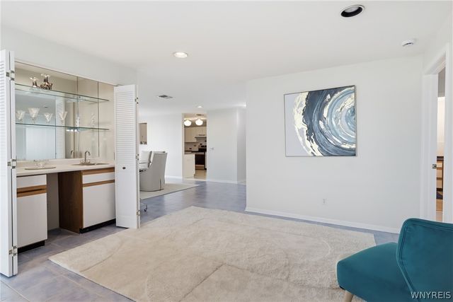 75 Ojibwa Circle 801, Buffalo, NY 14202