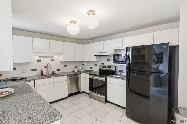 75 Ojibwa Circle 801, Buffalo, NY 14202