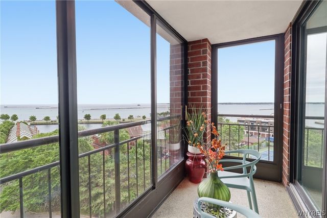 75 Ojibwa Circle 801, Buffalo, NY 14202