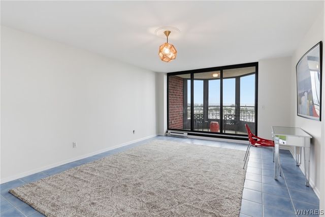 75 Ojibwa Circle 801, Buffalo, NY 14202