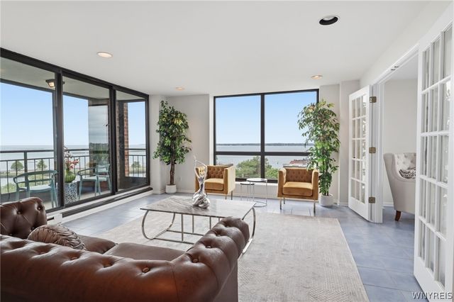 75 Ojibwa Circle 801, Buffalo, NY 14202