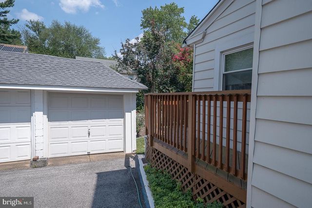 2921 BERKLEY RD, Ardmore, PA 19003