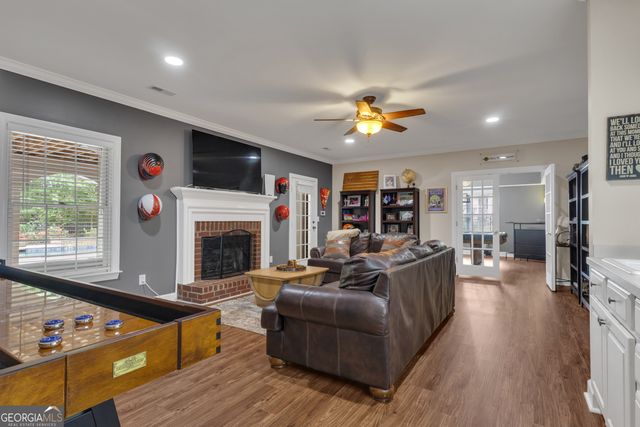 806 Smokey Way, Peachtree City, GA 30269