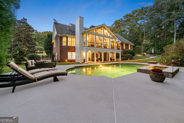 806 Smokey Way, Peachtree City, GA 30269