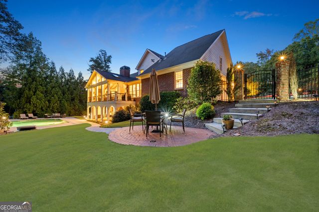 806 Smokey Way, Peachtree City, GA 30269