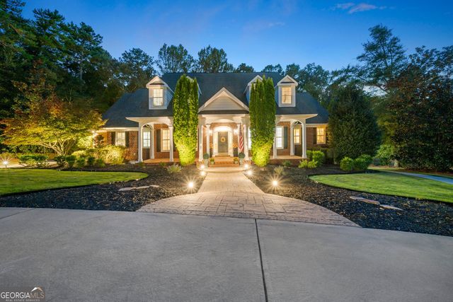 806 Smokey Way, Peachtree City, GA 30269