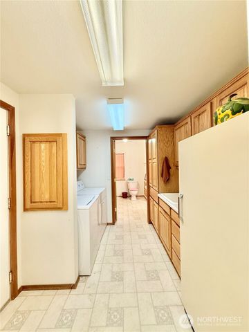 1888 Old Hwy 97, Okanogan, WA 98840