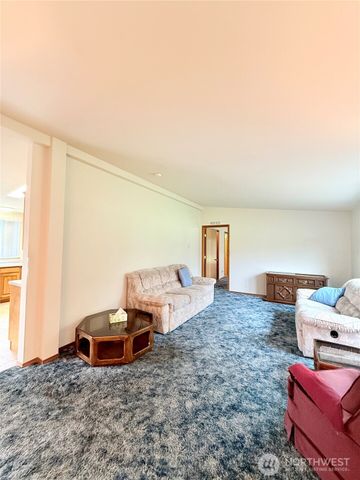 1888 Old Hwy 97, Okanogan, WA 98840