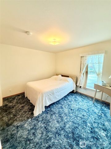 1888 Old Hwy 97, Okanogan, WA 98840