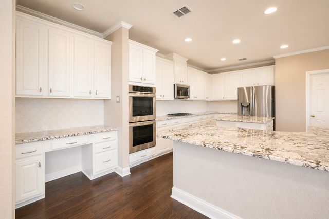 4453 Red Barn Drive, Richardson, TX 75082