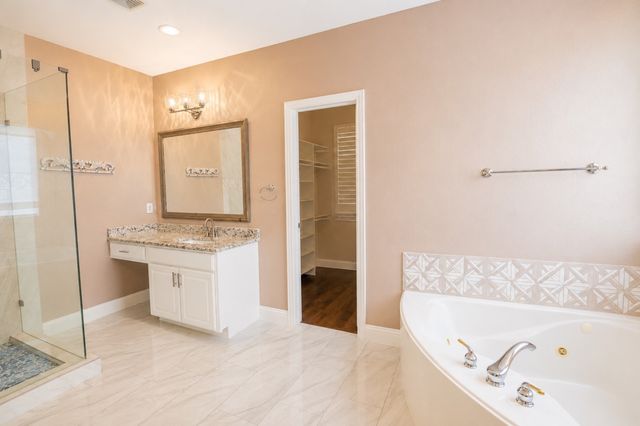 4453 Red Barn Drive, Richardson, TX 75082