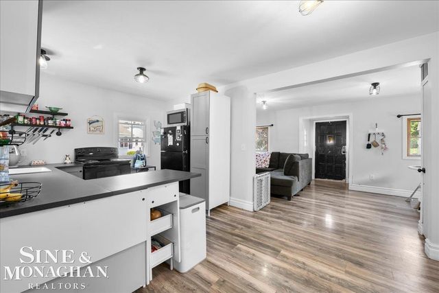 447 Ruskin Drive, Algonac, MI 48001