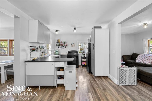 447 Ruskin Drive, Algonac, MI 48001