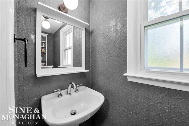 447 Ruskin Drive, Algonac, MI 48001