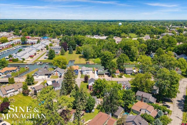 447 Ruskin Drive, Algonac, MI 48001