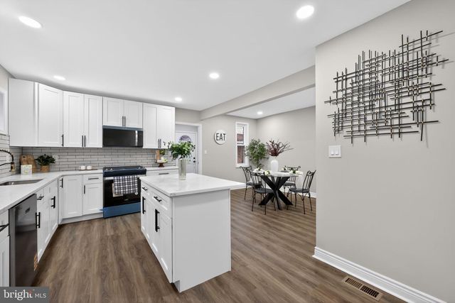 16 W 38TH ST, Wilmington, DE 19802