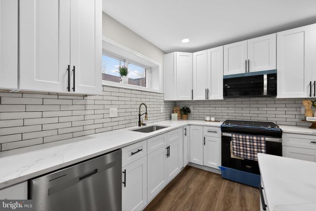 16 W 38TH ST, Wilmington, DE 19802