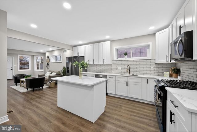 16 W 38TH ST, Wilmington, DE 19802