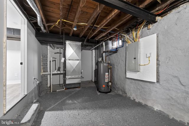 16 W 38TH ST, Wilmington, DE 19802