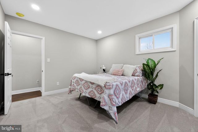 16 W 38TH ST, Wilmington, DE 19802