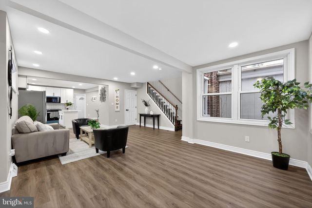 16 W 38TH ST, Wilmington, DE 19802