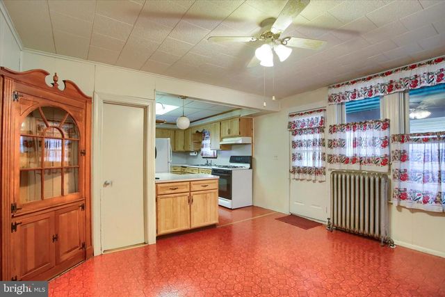 636 WALNUT ST, Lebanon, PA 17042