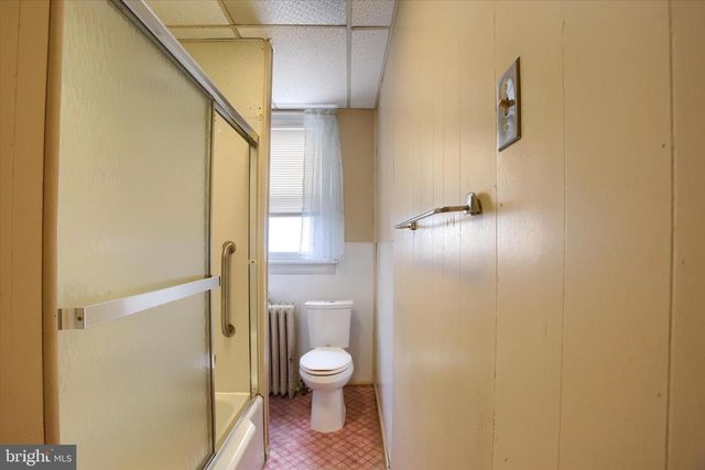 636 WALNUT ST, Lebanon, PA 17042