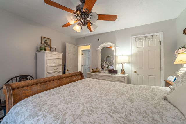 77 Scott Hill Road, Irvine, KY 40336