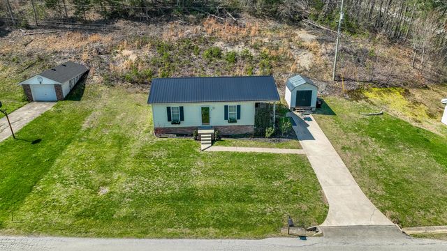 77 Scott Hill Road, Irvine, KY 40336