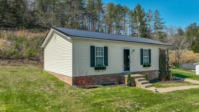 77 Scott Hill Road, Irvine, KY 40336