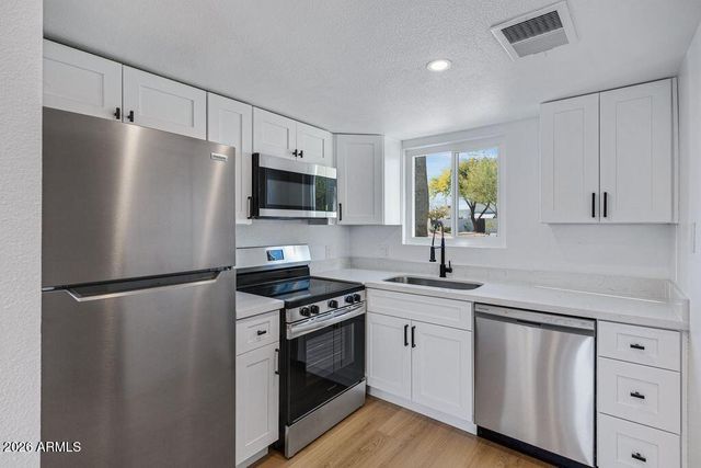 2415 N 71ST Street D, Scottsdale, AZ 85257