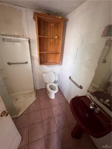 1039 W Hidalgo Avenue, Raymondville, TX 78580