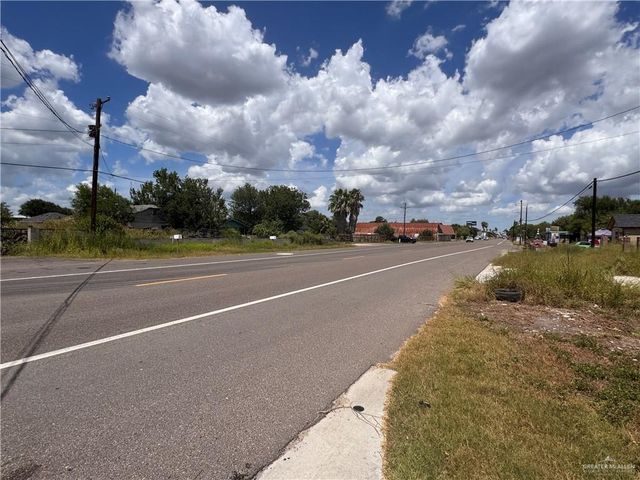 1039 W Hidalgo Avenue, Raymondville, TX 78580