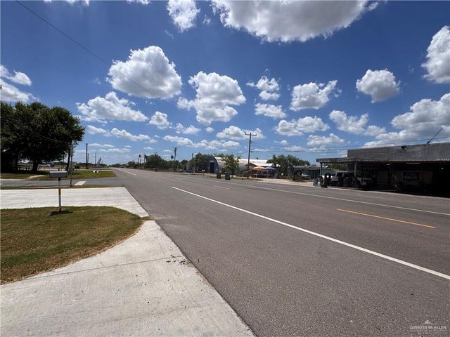 1039 W Hidalgo Avenue, Raymondville, TX 78580