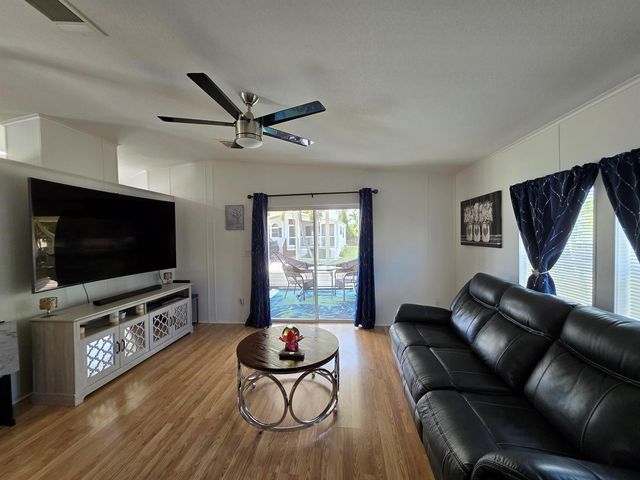 6469 Cypress Lane, Lantana, FL 33462