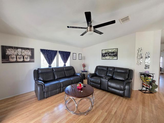 6469 Cypress Lane, Lantana, FL 33462