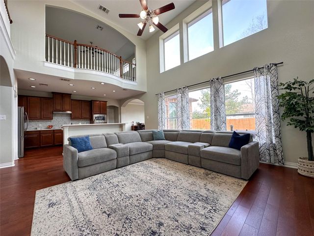 237 Cardinal DR, Bastrop, TX 78659